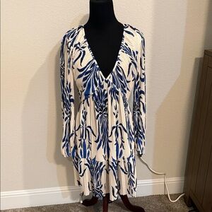 H&M Blue and Cream Long Sleeve Dress